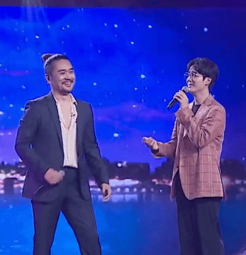 신유(이은하) 미소를 띄우며 나를 보낸 그 모습처럼