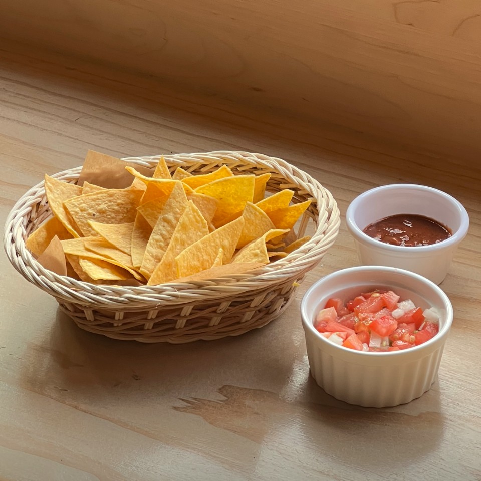 신흥시장 속 숨은 멕시칸 맛집, 팁시타코 메뉴와 가격 공개