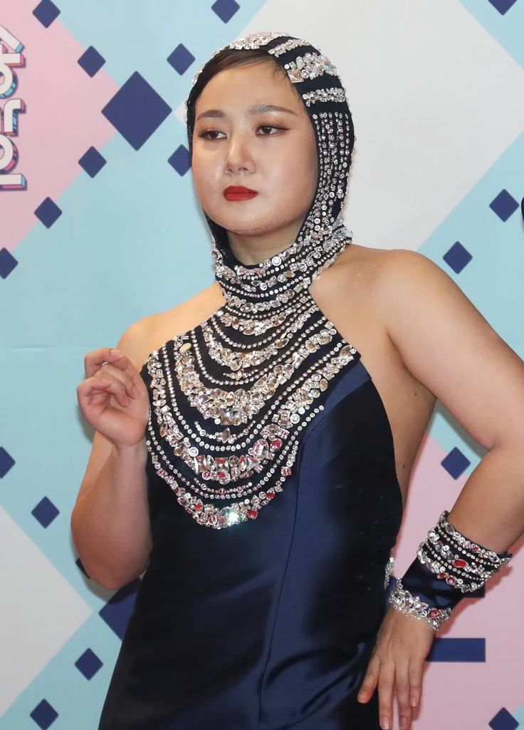 박나래 갑질 전남친 주사이모 매니저 사주 소속사 키 나비약 몸무게 가족관계 프로필