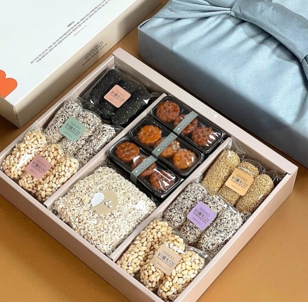 극한직업-강릉-수제한과-유과