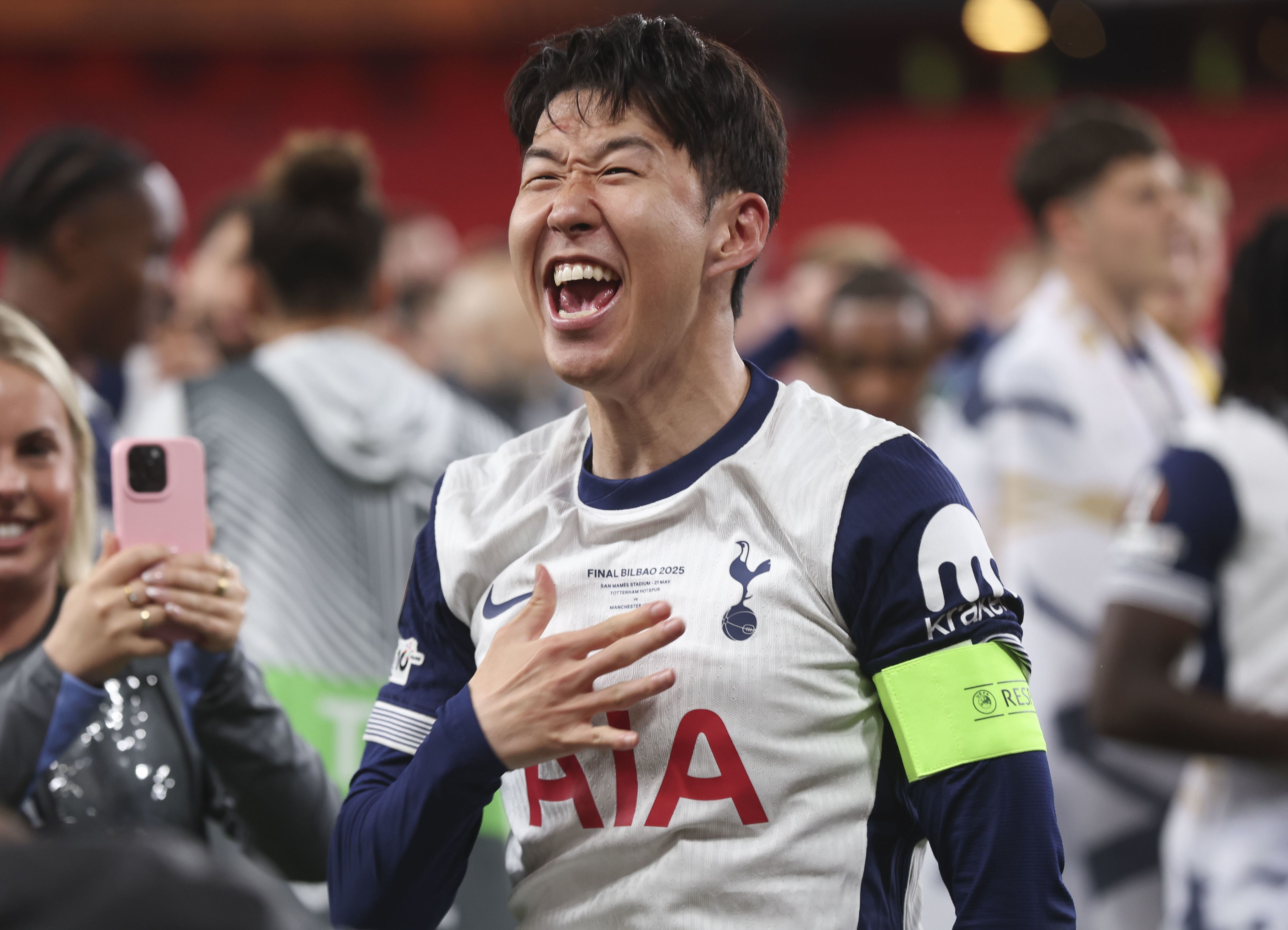 손흥민 토트넘 트루 레전드