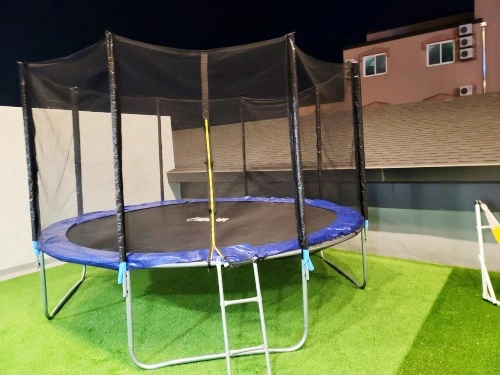 외부공간-트램폴린