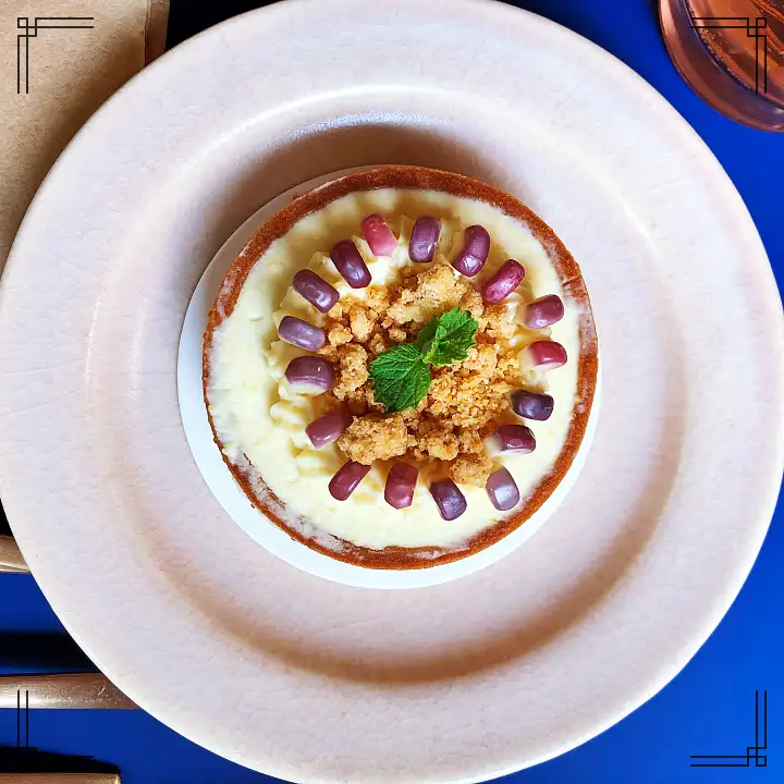 생활의달인 가지밀푀유 라벤더 무스 케이크 달인 맛있는 디저트 은둔식달 20년 경력 베이커리 카페 연남동 홍대 맛집 정보