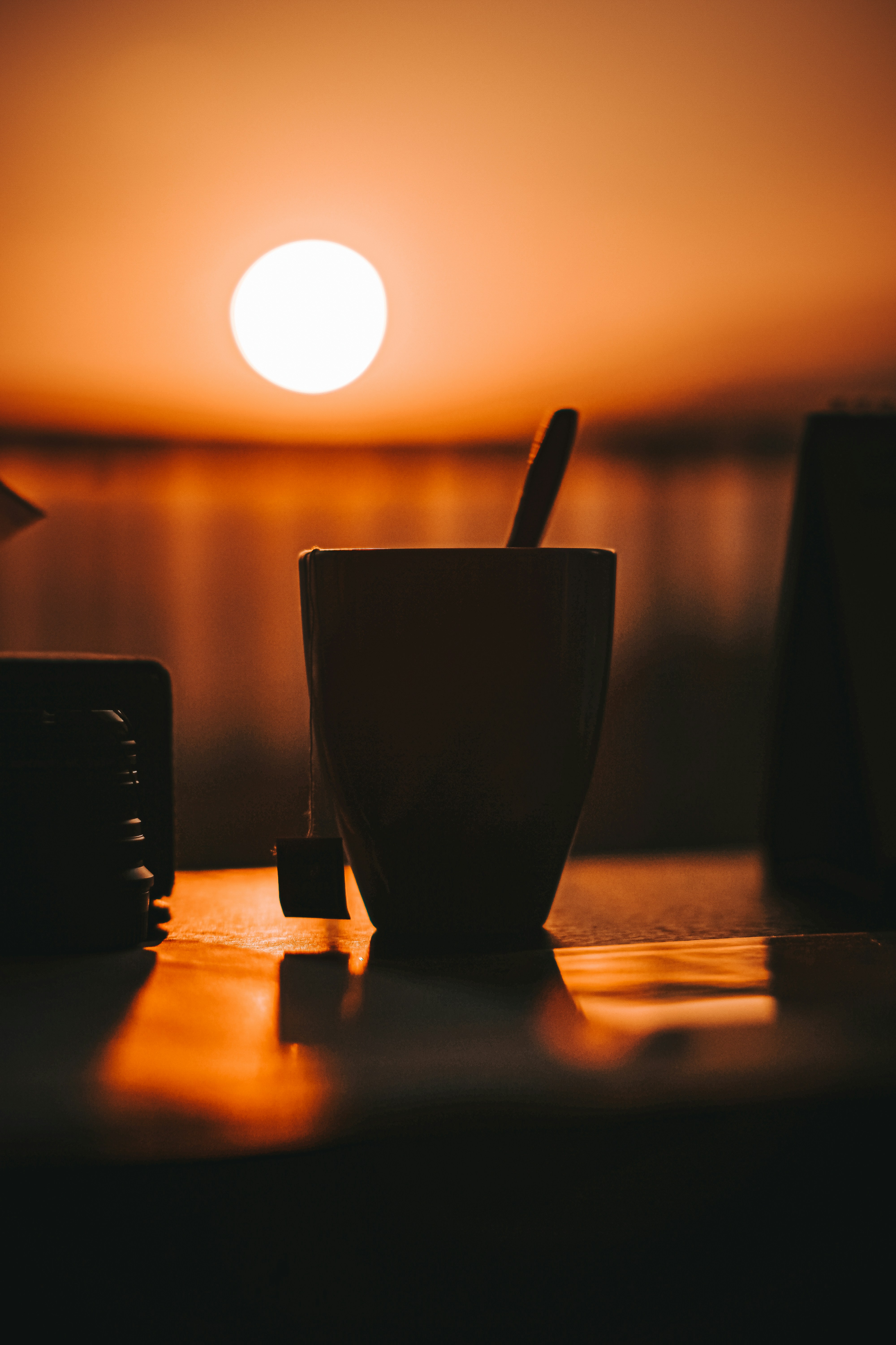 노을 아래의 차 한 잔 관련 사진