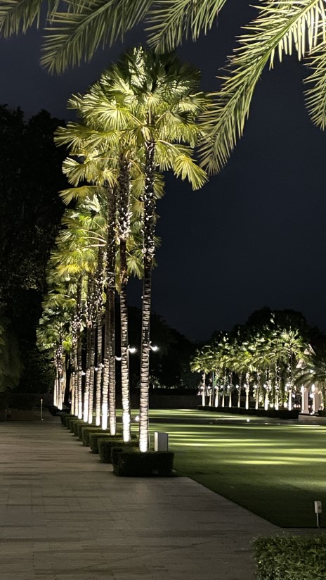 더 아웃포스트 호텔