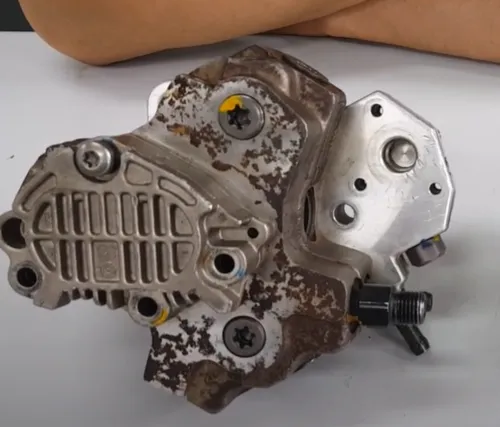 고압펌프 기름 고착