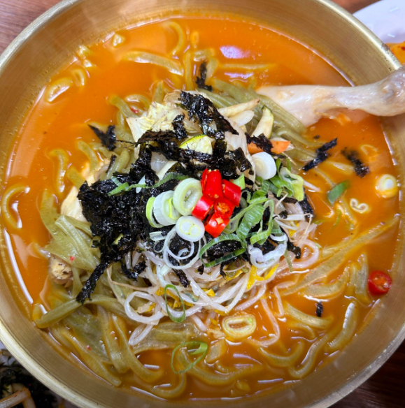 생생정보 해신닭칼국수 울산 동구 대왕암돌미역칼국수