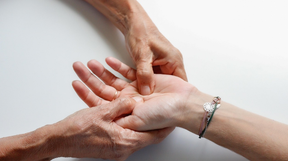 혈액순환을 표현하는 사진