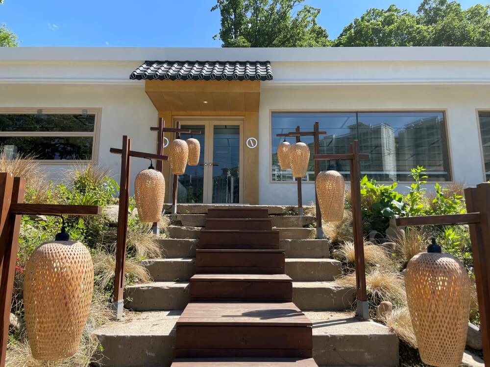 경기-광주-오라운트-더브루-매장-입구