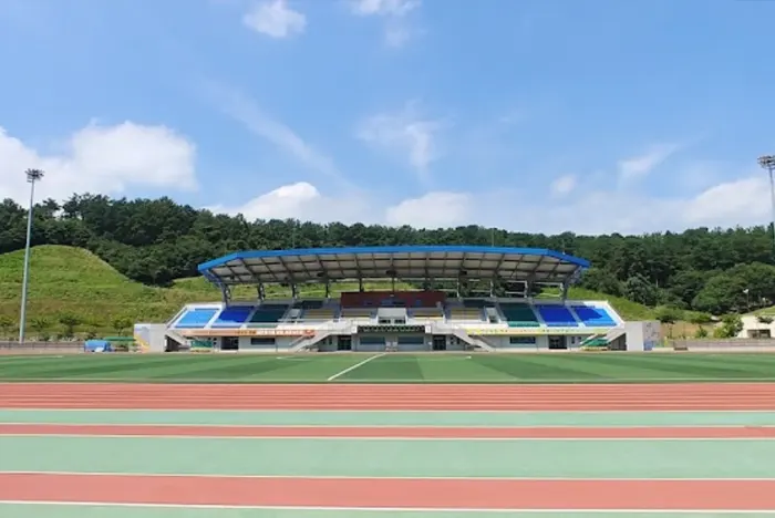 계룡 종합운동장 전경 이미지