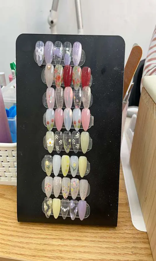 요로코롬케어&네일&속눈썹