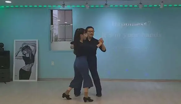 탑댄스 스튜디오