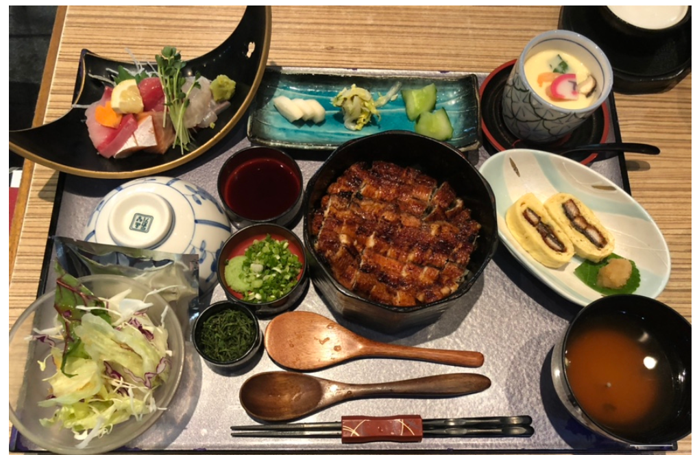 히츠마부시