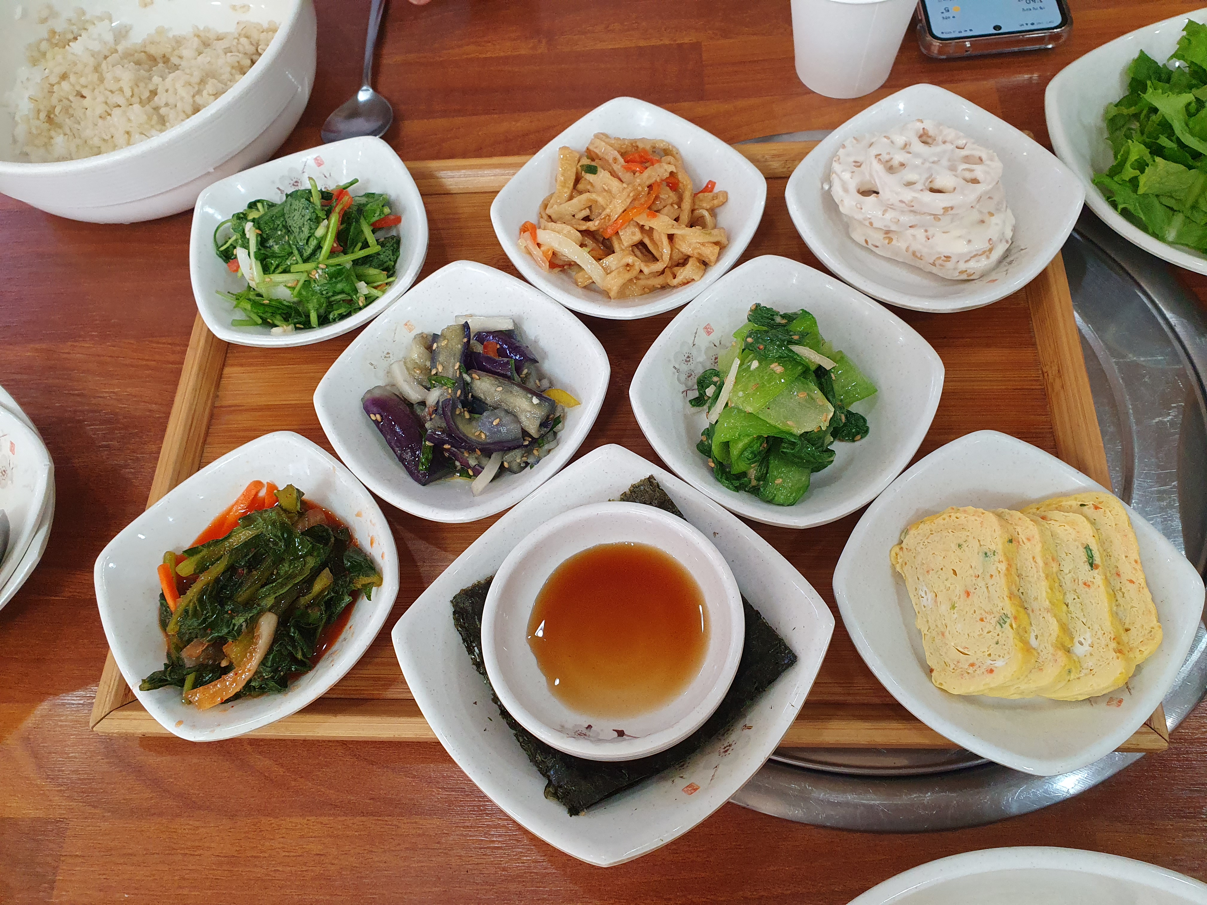 원내동 착한보리밥 반찬