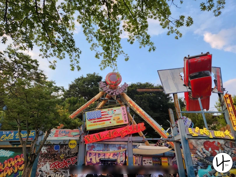 360도-회전하는-놀이기구-허리케인