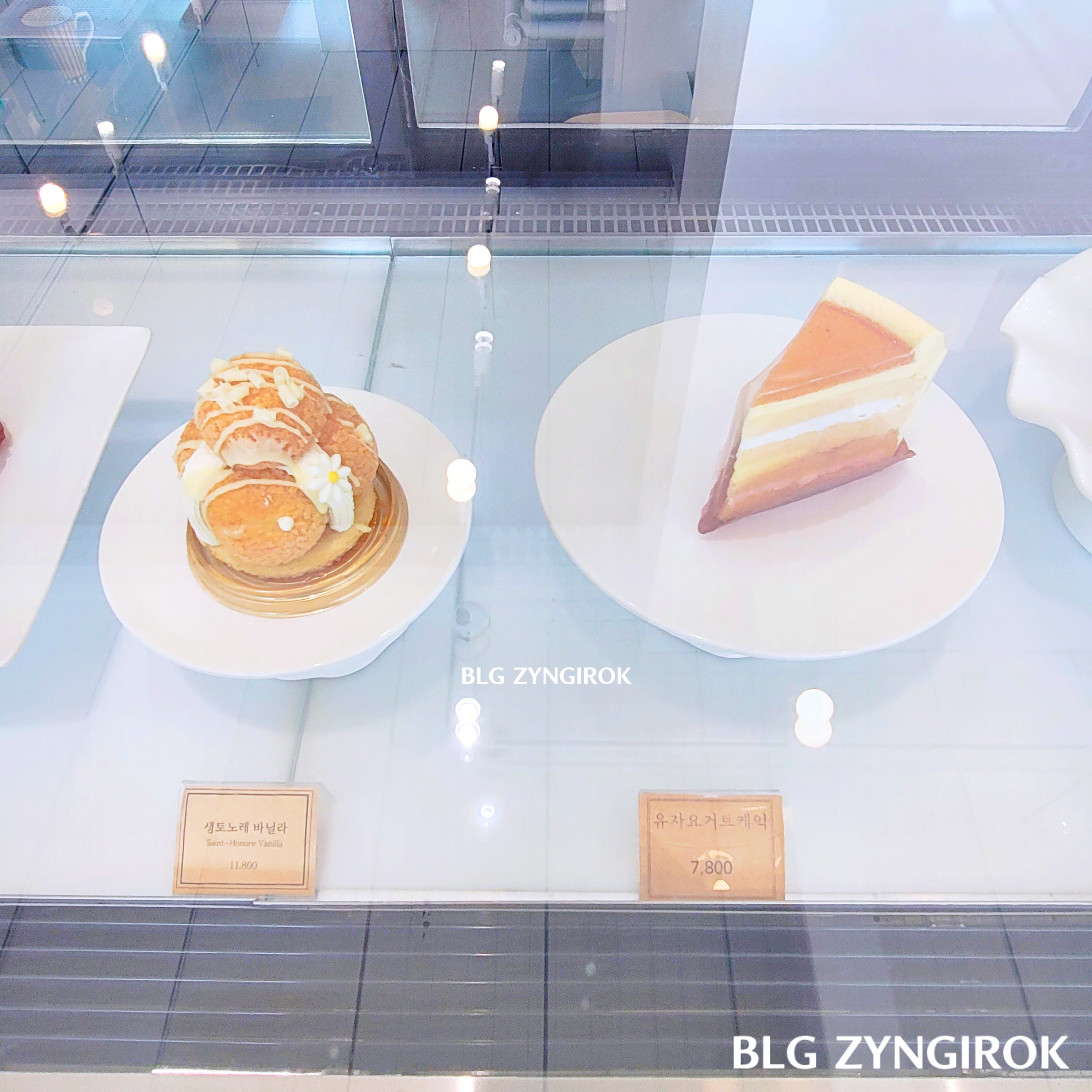 양주 카페 닛다 내부 - 디저트 메뉴 모습이다.