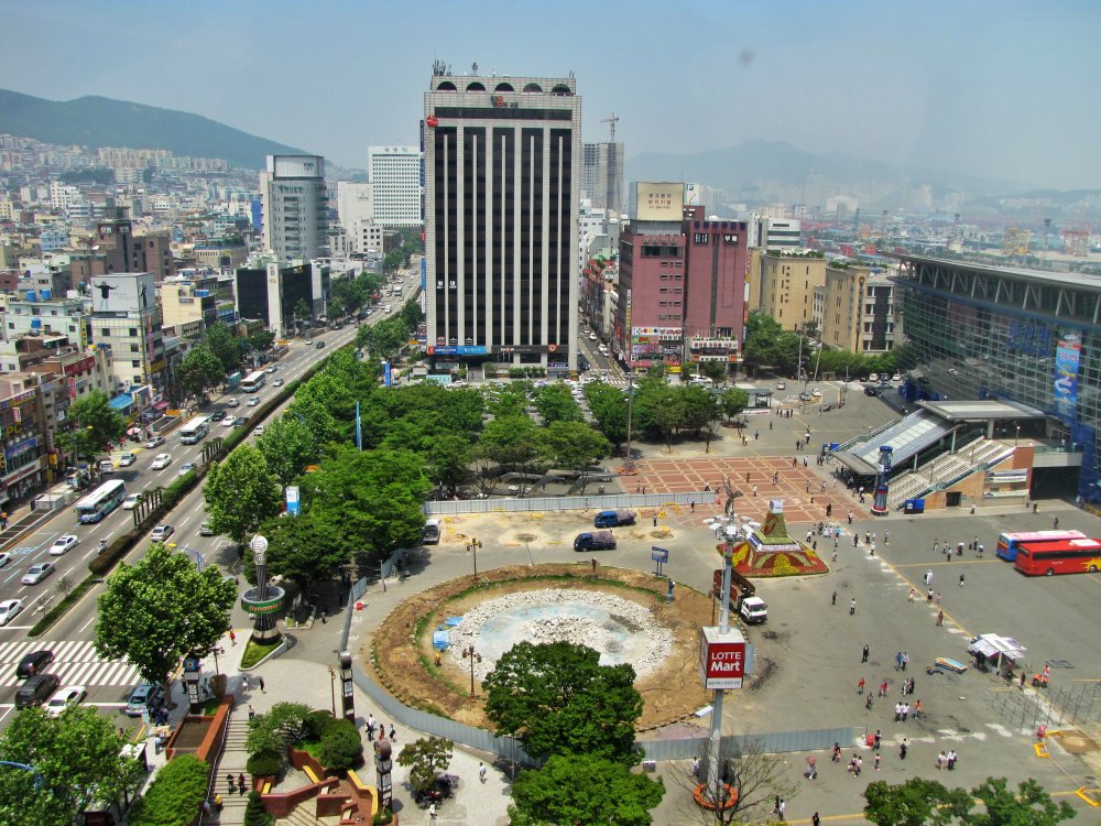 부산역 광장 풍경 2009년 6월