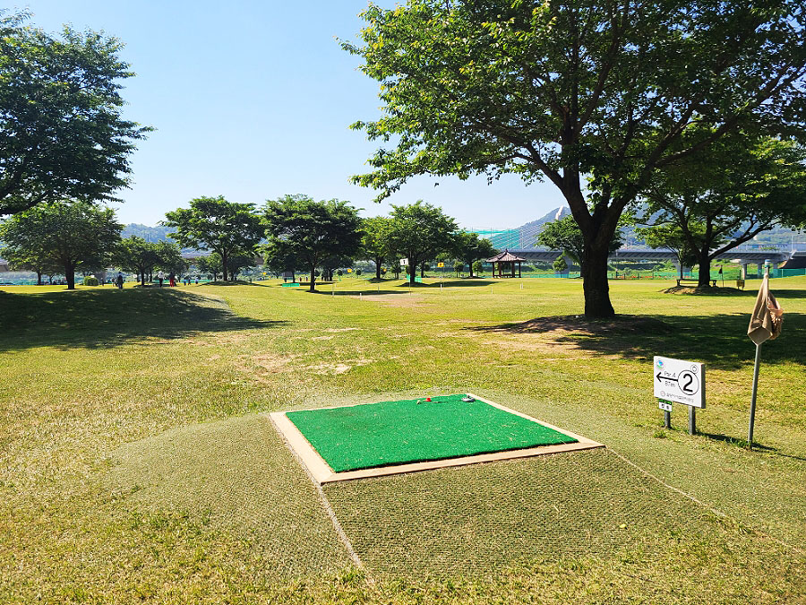 경상남도 밀양시 밀양파크골프장 소개