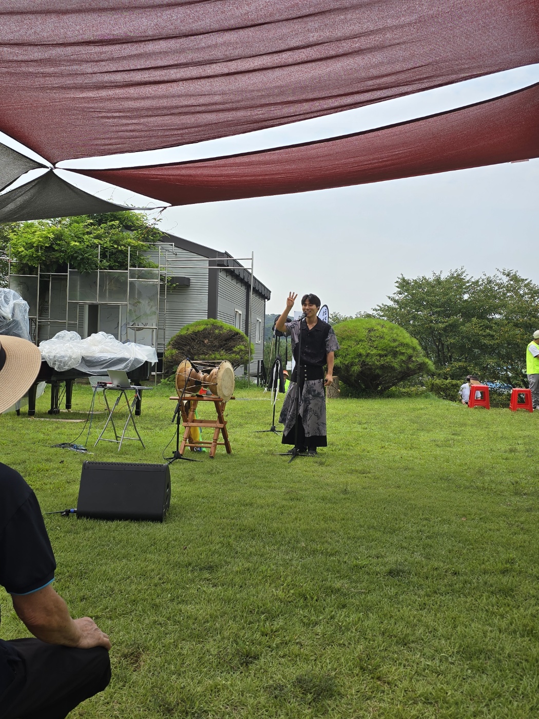 잔디마당에서의 무료공연