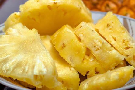 저녁밥대신과일-파인애플