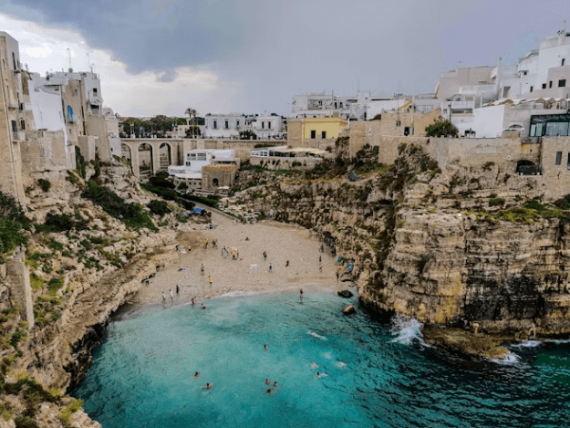 이탈리아 남부 여행 코스! 나폴리 아말피와 바리 소도시