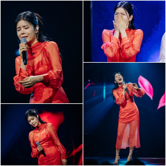 30일 밤 방송되는 MBN 예능 &#39;현역가왕&#39;에서 그간 트로트에 대한 열정으로 화제가 됐던 가수 린이 &#39;끝장전&#39; 무대에서 도중 이탈하는 사태가 발생해 궁금증이 증폭되고 있다. [사진=크레아 스튜디오]