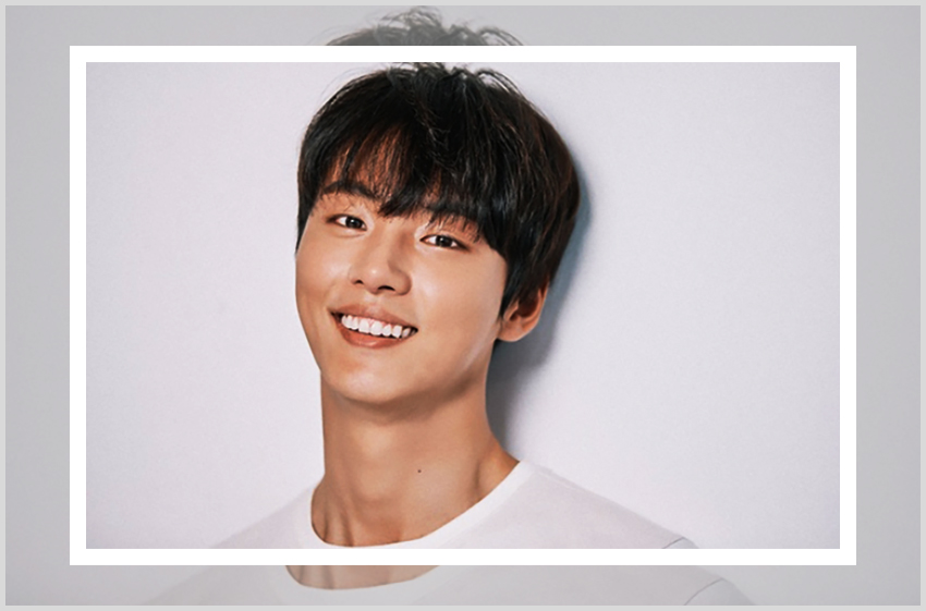 새로 방송을 시작하는 OCN의 드라마 트레인에 출연하게된 배우 윤시윤의 프로필 정보와 작중 역할에 대해서 설명하는 이미지