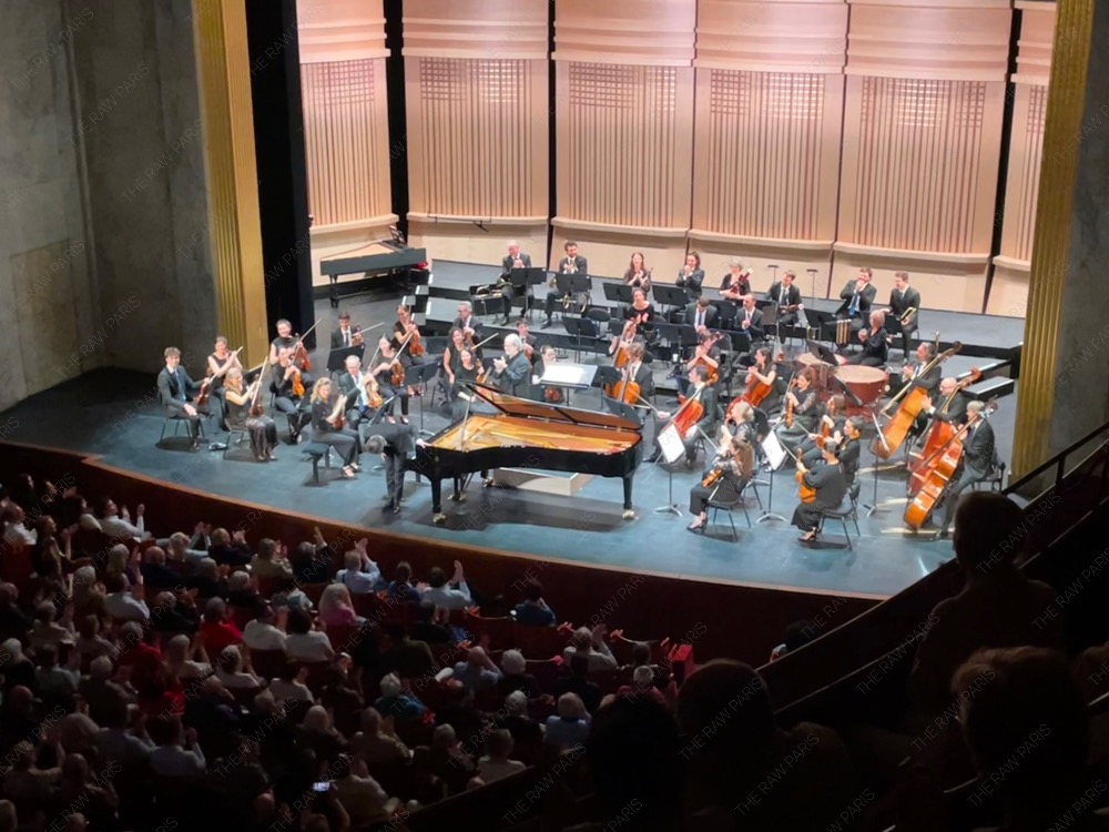 파리오케스트라와 알렉산더 가드예프
가드예프와 조성진 피아니스트의 나이가 같다는 것에서 놀라기도 했어요.