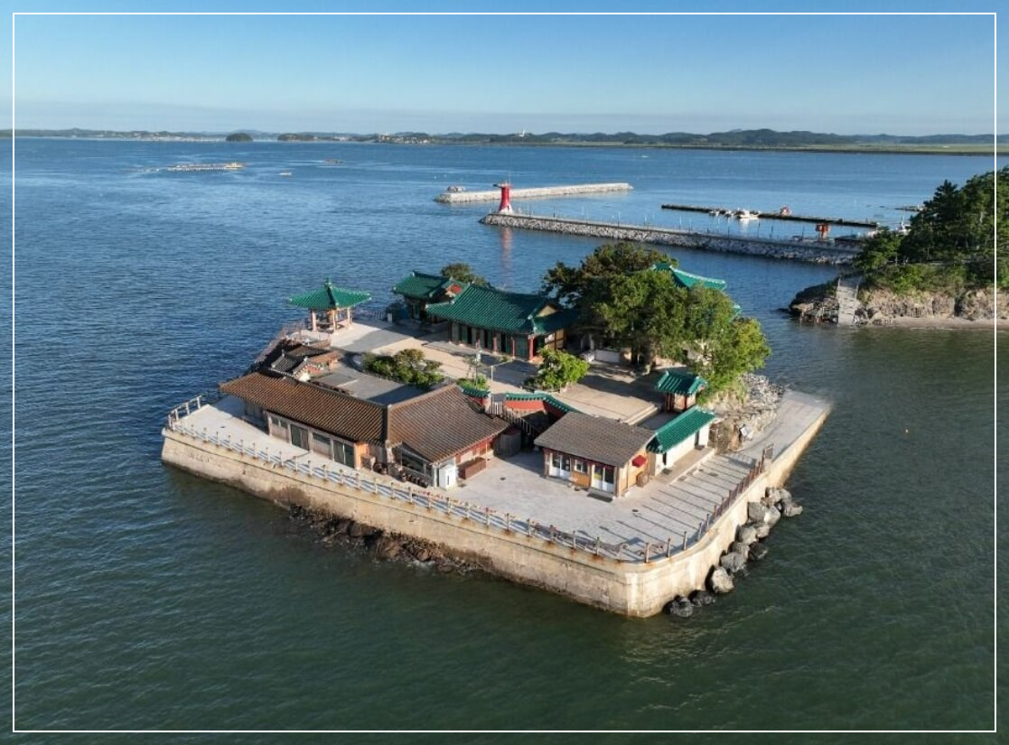 서해안 가볼만한곳 베스트10 간월도 낙조 &amp; 간월암