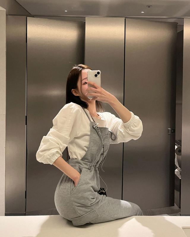 카고 서스펜더 롱 스커트 그레이컬러