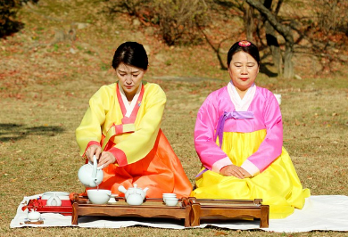 한가위, 추석의 역사와 전통 음식 그리고 그 의미