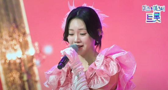 사랑병 - 홍지윤