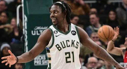 밀워키 벅스 시절의 할러데이