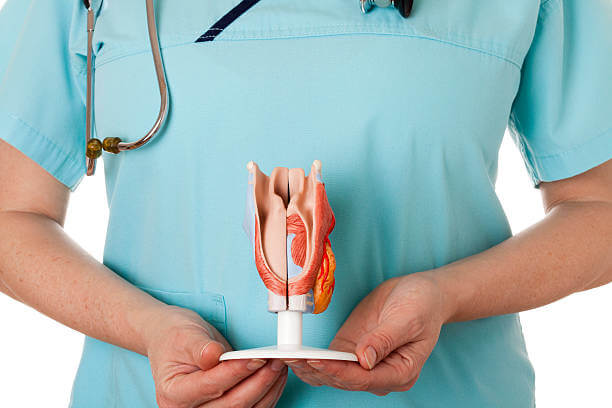 쉰 목소리? 흡연자가 꼭 알아야 할, 후두암 초기증상 체크리스트