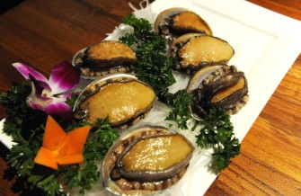 2025 말복 보양식 대전! 롯데마트 삼계탕&middot;한우 최대 50% 할인