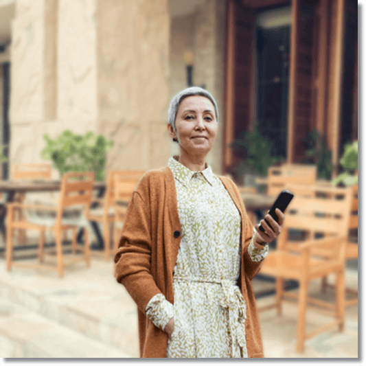 NMN 효능, 젊어 보이는 노인 여성