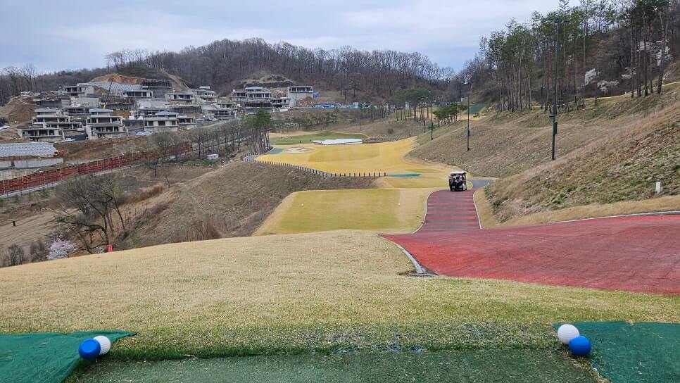 골프장 경험담 청주 세레니티cc 단순한 골프장이 아니라&amp;#44; 자연과 설계&amp;#44; 건축이 어우러진 공간 미학의 산물 완벽에 가까운 골프장