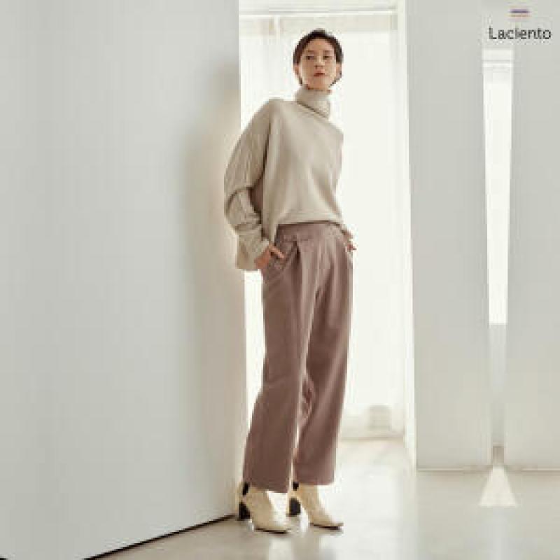 79000 라씨엔토 세미와이드 핀턱 팬츠