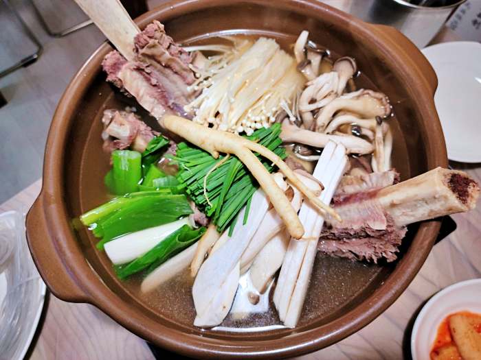 생방송 오늘저녁 대전 계룡 황제 항아리 갈비탕 맛집