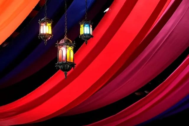 감성+실용, 캠핑 랜턴 끝판왕 추천 3가지