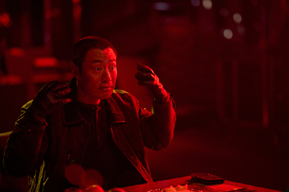 배우 이희준이 넷플릭스 시리즈 &#39;살인자ㅇ난감&#39;(살인자 이응난감/연출 이창희)에서 열연하고 있다. [사진=넷플릭스]