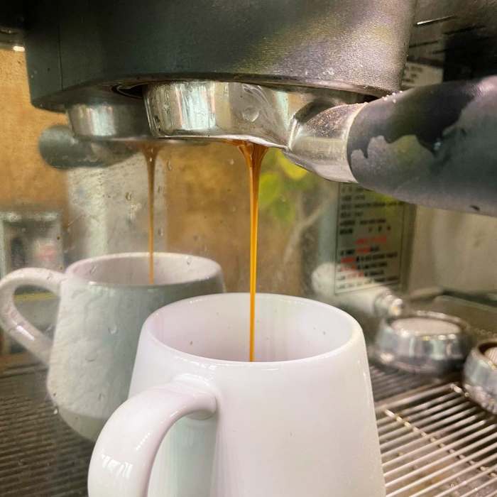 생방송오늘저녁 연천 동막계곡 헛개커피 헛개나무 열매 로스팅 에스프레소 카페 맛집 추천