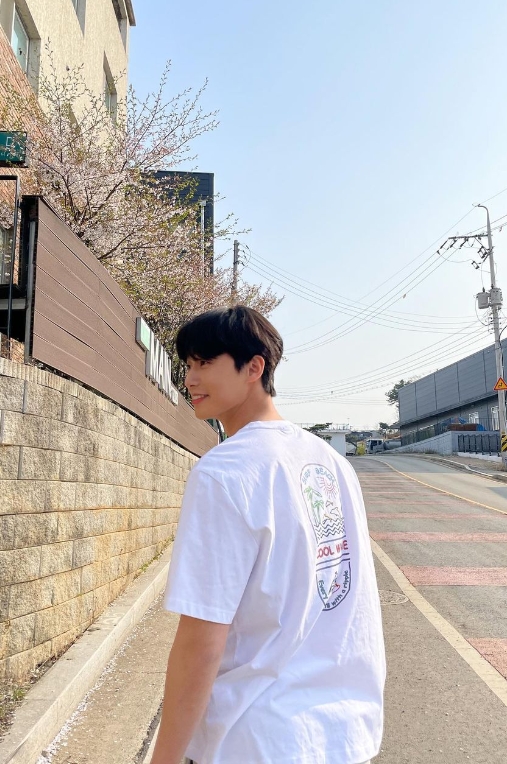 출처 : 배우 박서준 인스타그램