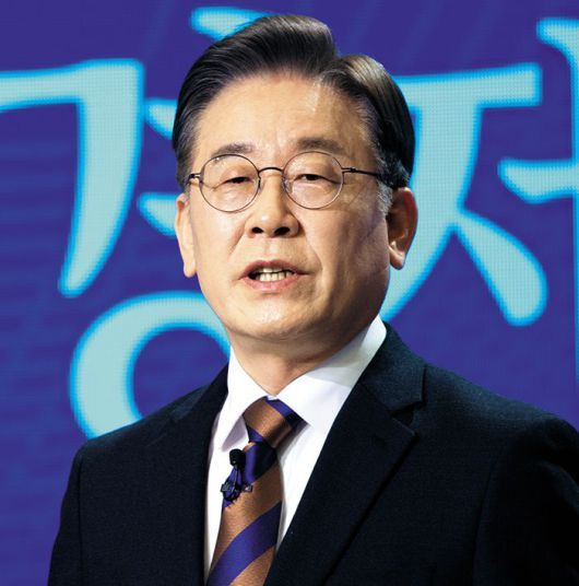 이재명 대통령 SNS 정치 왜 비판받나?｜박지원 약효 발언&middot;국민의힘 반응&middot;검찰개혁&middot;부동산 논란 총정리