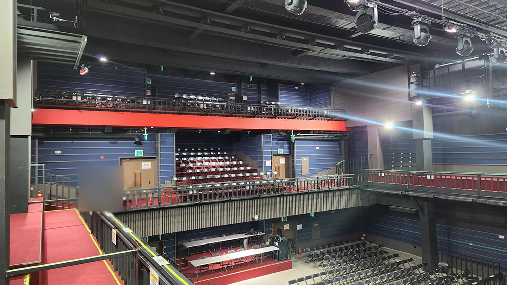 명화 라이브홀 2층과 3층 객석 위치