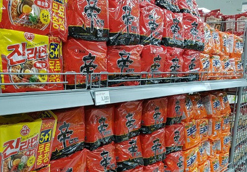 K-푸드로 전세계 사로잡은 한국 라면 브랜드 TOP5 관련 사진
