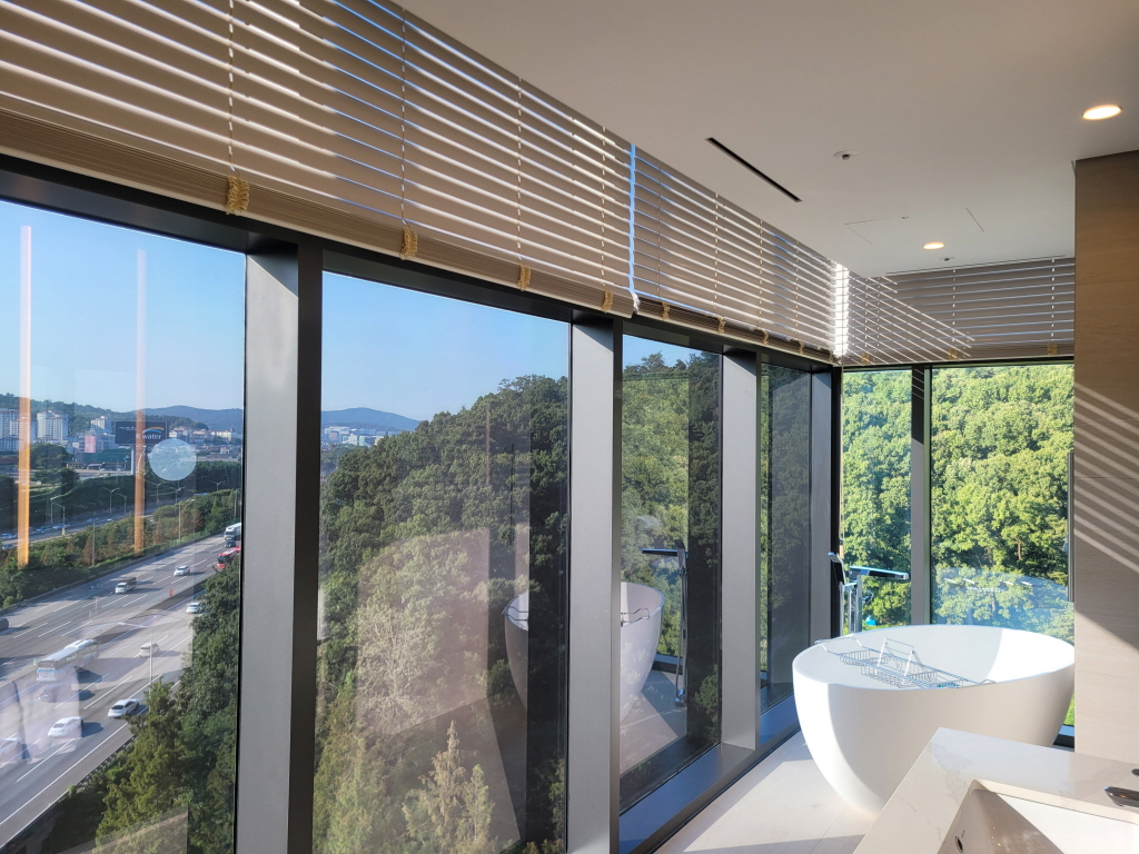 더블트리 바이 힐튼 서울 판교 프리미엄 코너룸