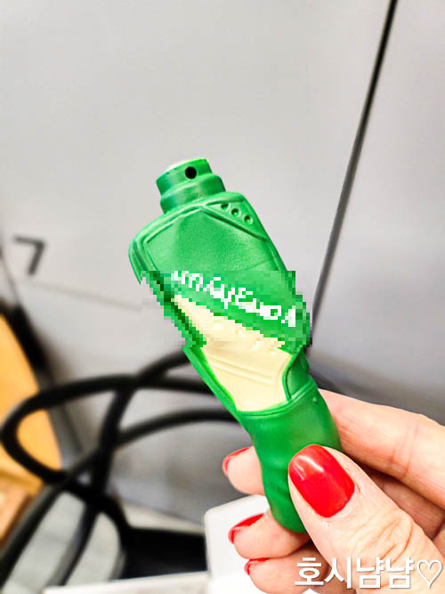 골프백에 새겨진 무늬로 봐도 퀄리티 좋다는 사진