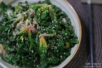 시금치무침 맛있게 만드는 법