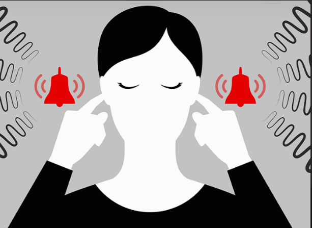 이명으로 귀에서 소리 나는 사람